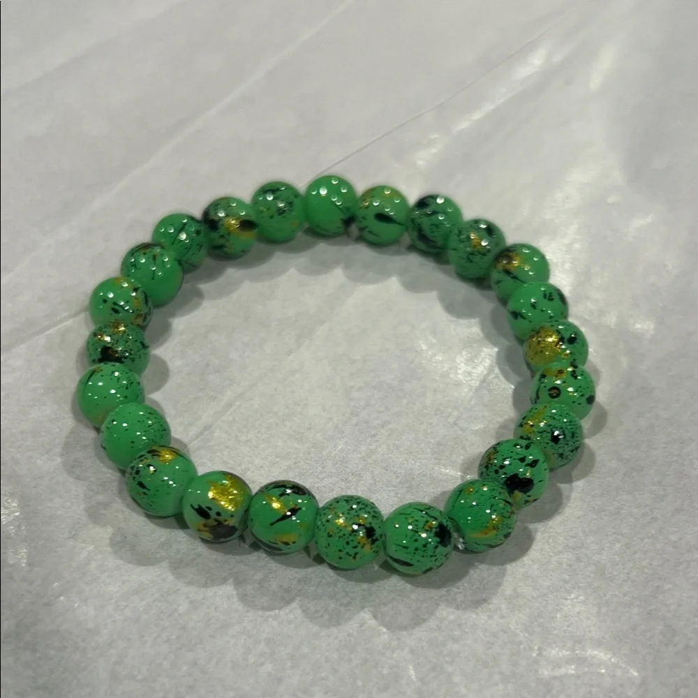 Vibrant Green and Gold Speckled Bracelet